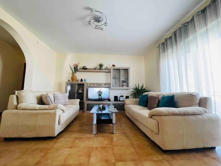 Home Sweet Home Archangelos  Extérieur photo